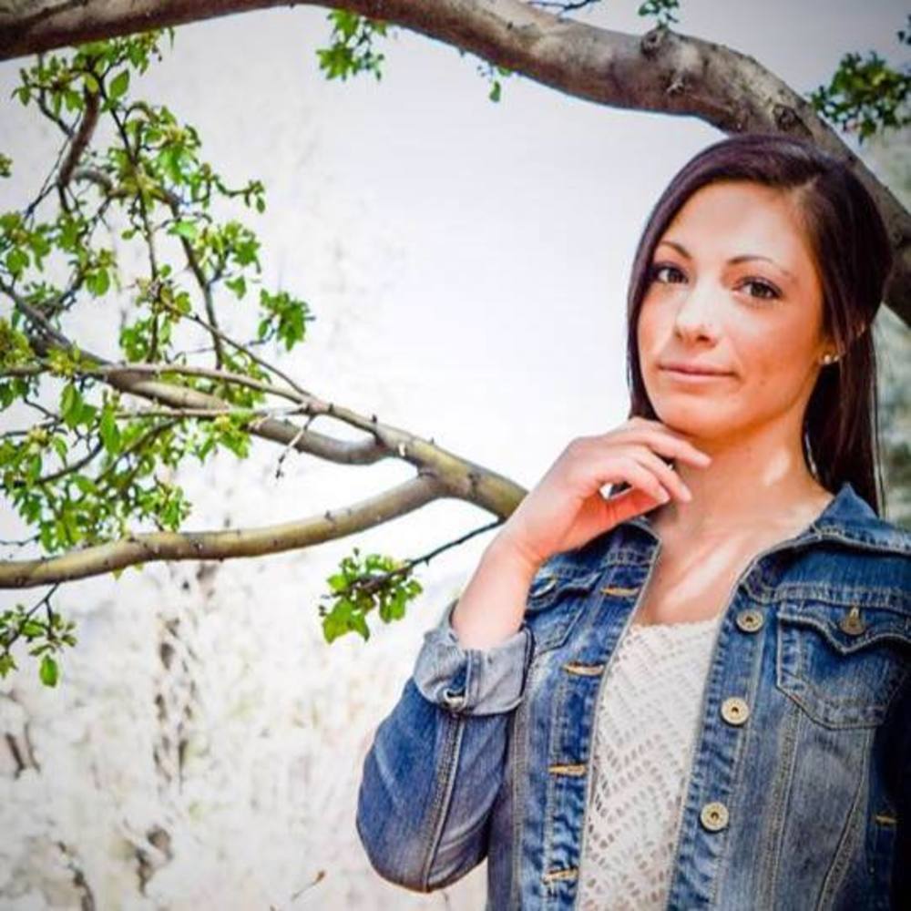 Meet your Posher, Noor